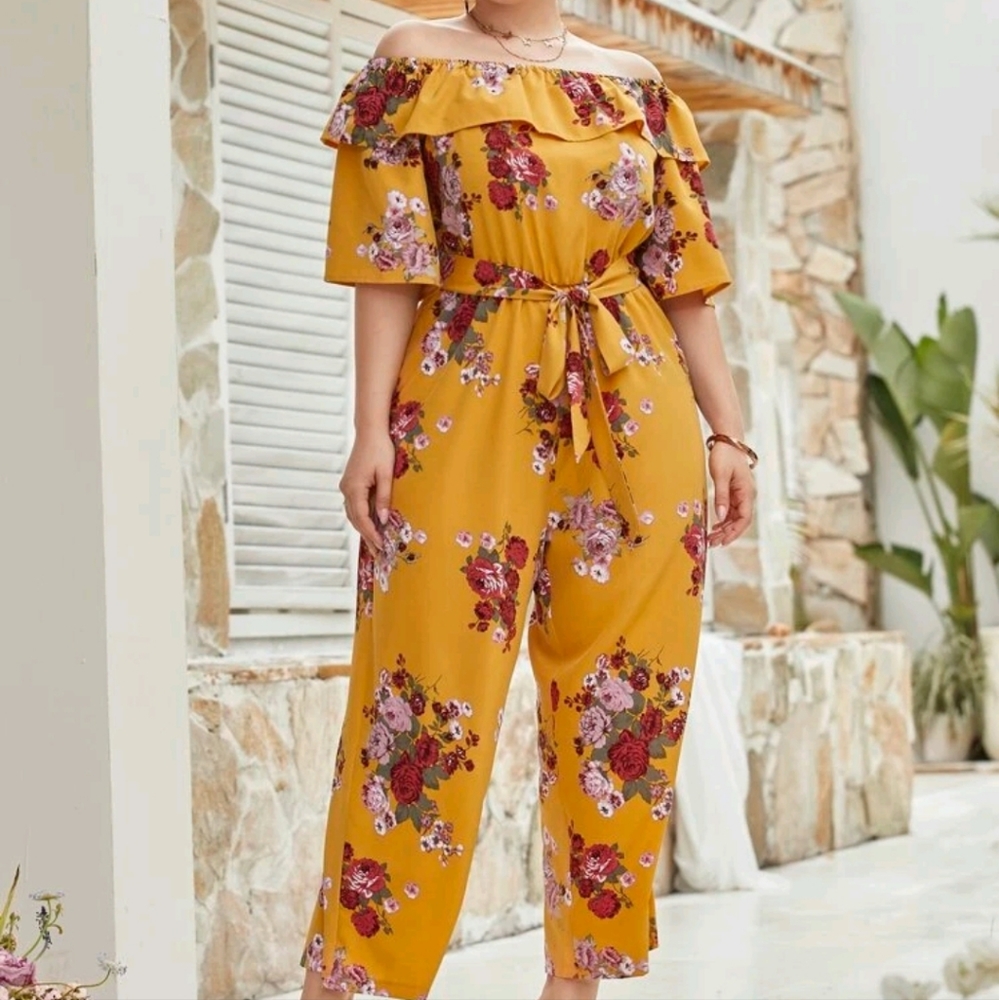 Jumpsuit - Picture 3 of 4